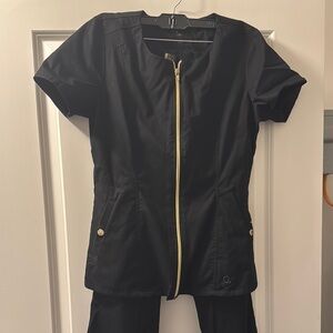 Black jannuu scrub set